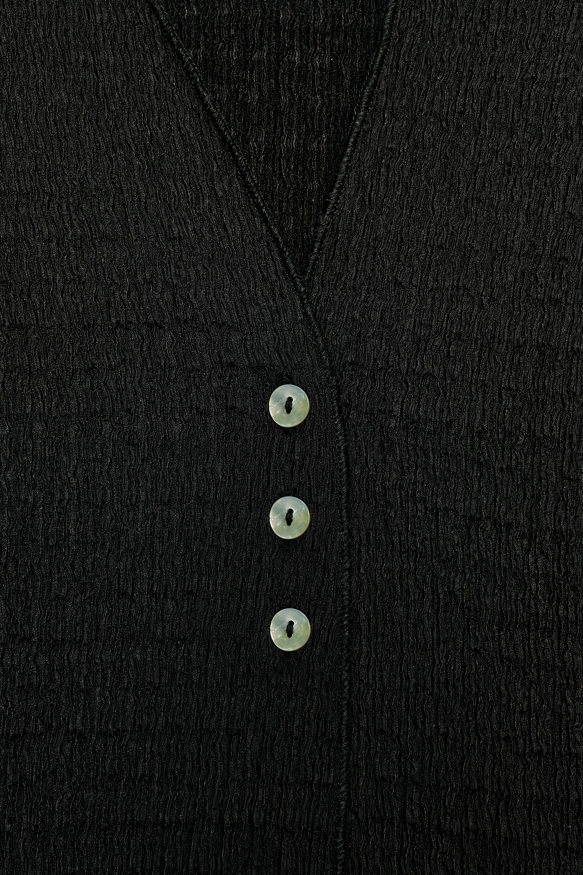 CROPPED TEXTURED JACKET